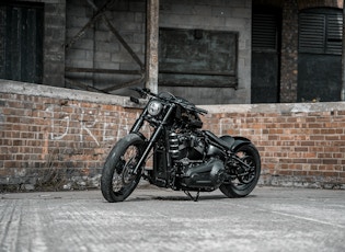 2019 HARLEY-DAVIDSON FXBB - LIMITLESS CUSTOM