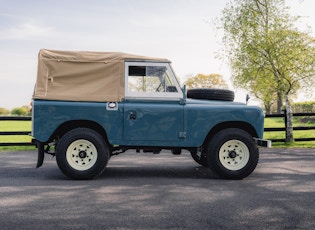 1982 LAND ROVER SERIES III 88"