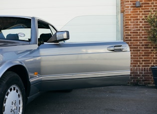 1990 MERCEDES-BENZ (W126) 560 SEC
