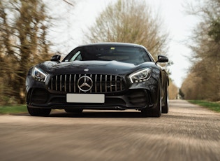 2017 MERCEDES-AMG GT R