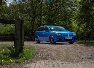 2005 VAUXHALL VECTRA VXR ESTATE - 23,303 MILES