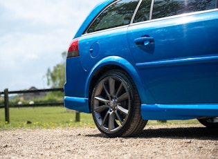 2005 VAUXHALL VECTRA VXR ESTATE - 23,303 MILES