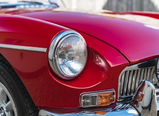 1971 MGB ROADSTER V8