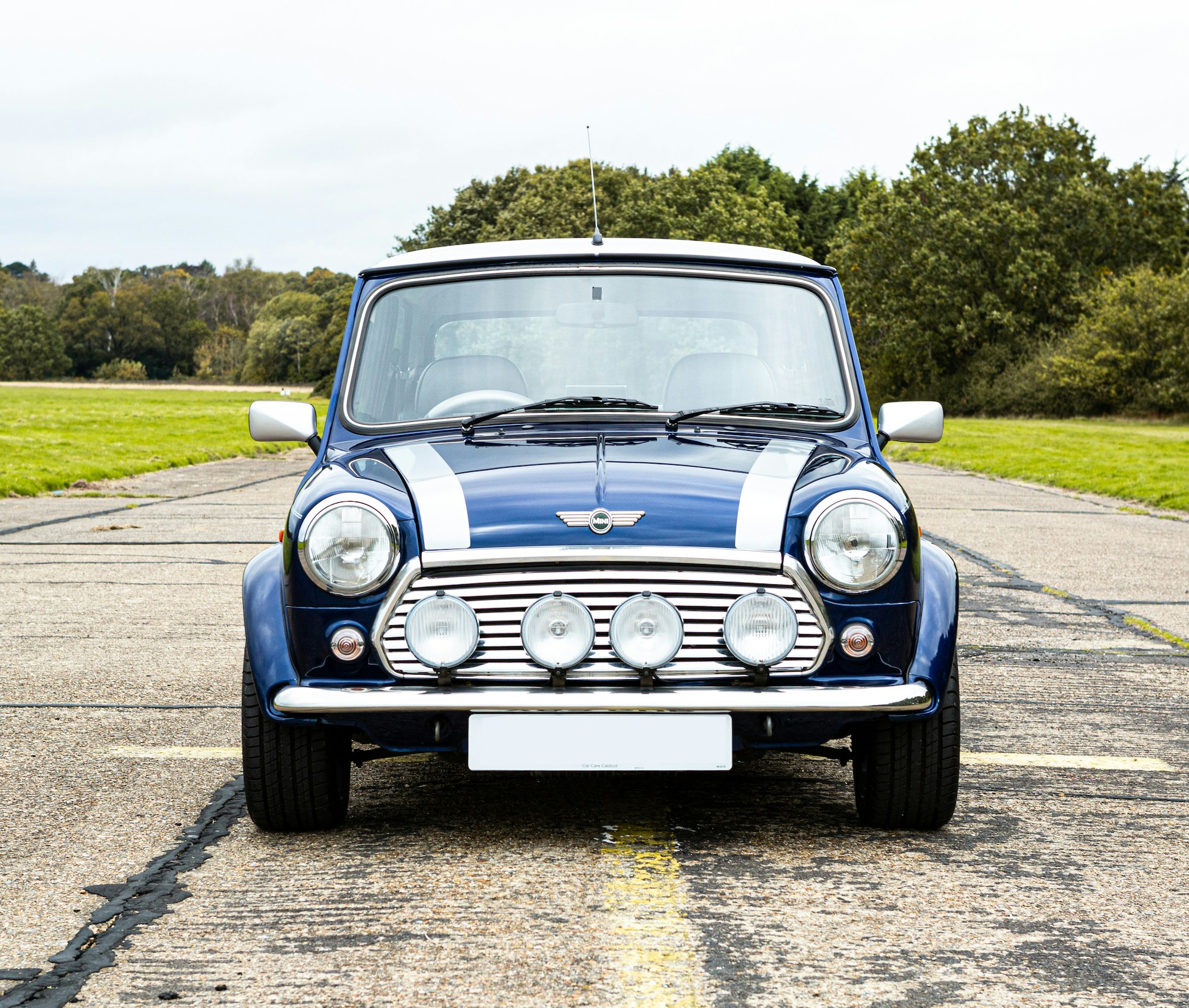 NOW SOLD ** Rover Mini Cooper Sport On Just 4030 Miles From New