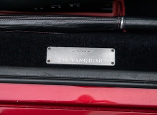 2004 ASTON MARTIN VANQUISH S - EX PRESS CAR