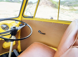 1975 VOLKSWAGEN T1 15-WINDOW SPLITSCREEN 'FLEETLINE' BUS 