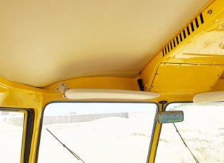 1975 VOLKSWAGEN T1 15-WINDOW SPLITSCREEN 'FLEETLINE' BUS 