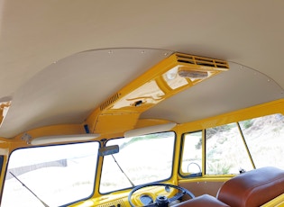 1975 VOLKSWAGEN T1 15-WINDOW SPLITSCREEN 'FLEETLINE' BUS 