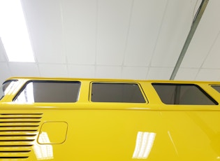 1975 VOLKSWAGEN T1 15-WINDOW SPLITSCREEN 'FLEETLINE' BUS 