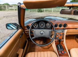 1974 MERCEDES-BENZ (R107) 450 SL