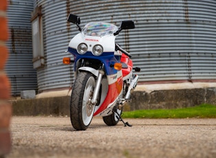 1993 HONDA VFR-400 NC30 - 962 MILES