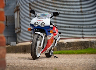 1993 HONDA VFR-400 NC30 - 962 MILES