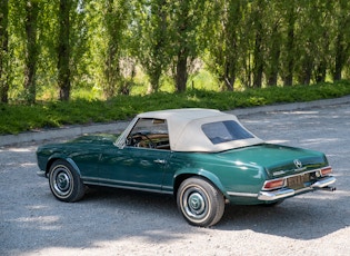 1967 MERCEDES-BENZ 250 SL PAGODA - ZF 5-SPEED