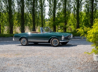 1967 MERCEDES-BENZ 250 SL PAGODA - ZF 5-SPEED