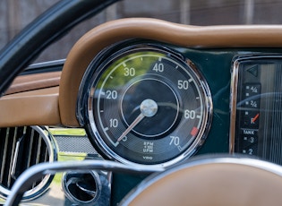 1967 MERCEDES-BENZ 250 SL PAGODA - ZF 5-SPEED