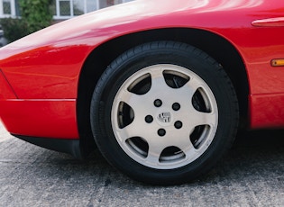 1989 PORSCHE 928 GT