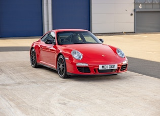 2011 PORSCHE 911 (997.2) CARRERA GTS - MANUAL