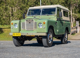 1975 LAND ROVER SERIES III 88"