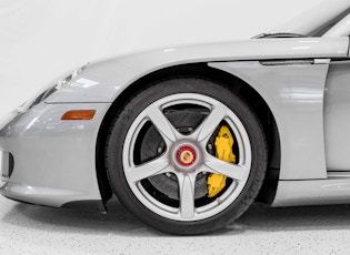 2004 PORSCHE CARRERA GT