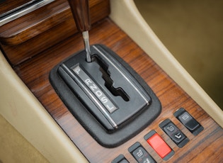 1982 MERCEDES-BENZ (R107) 500SL