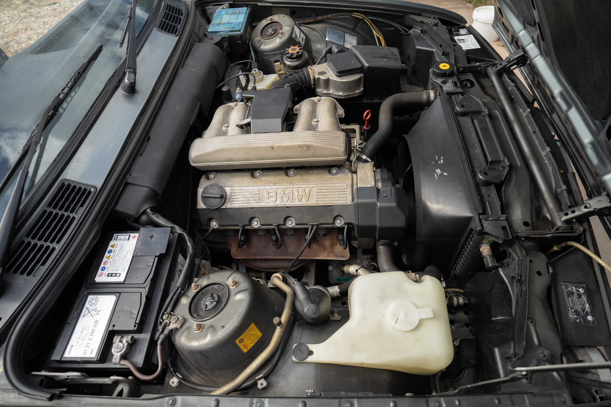 E30 deals 318i engine