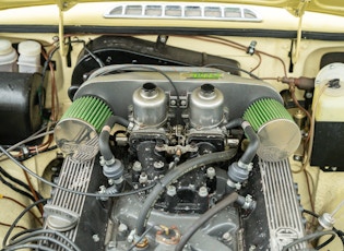 1975 MGB ROADSTER V8