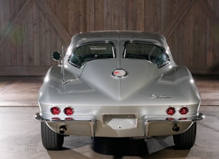 1963 CHEVROLET CORVETTE STINGRAY (C2) COUPE - SPLIT WINDOW