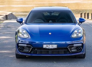 2019 PORSCHE PANAMERA GTS