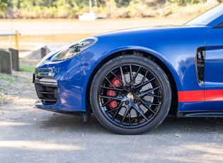 2019 PORSCHE PANAMERA GTS