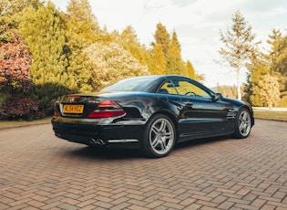 2004 MERCEDES-BENZ (R230) SL65 AMG - 26,008 MILES