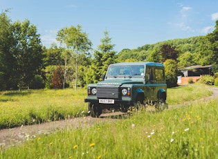 2008 LAND ROVER DEFENDER 90 XS COUNTY STATION WAGON - 22,000 MILES