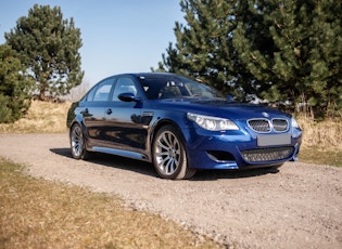 2005 BMW (E60) M5