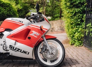 1990 SUZUKI RGV250