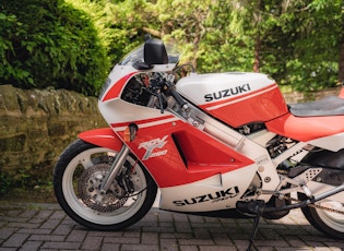 1990 SUZUKI RGV250