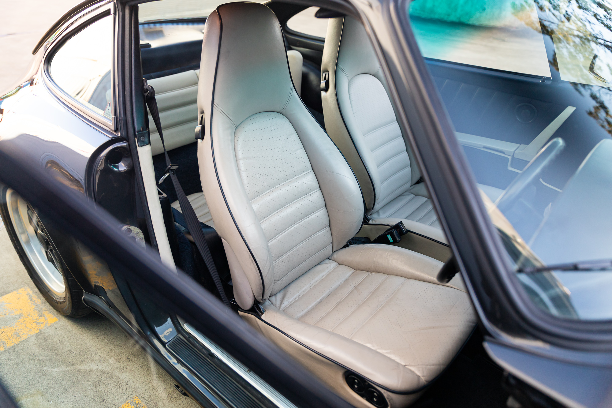 Porsche apresenta o novo 911 Carrera T na Europa, que estreia com 45kg a  menos, image size:1263x842