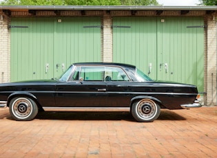 1971 MERCEDES-BENZ (W111) 280 SE 3.5 COUPE - 22,853 MILES