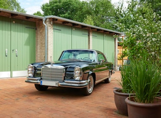 1971 MERCEDES-BENZ (W111) 280 SE 3.5 COUPE - 22,853 MILES