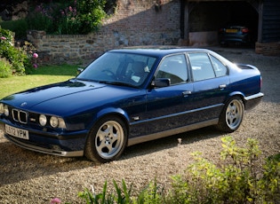 1994 BMW (E34) M5