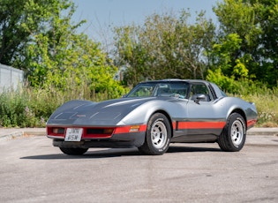 1981 CHEVROLET CORVETTE STINGRAY COUPE (C3)