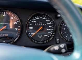 1997 PORSCHE 911 (993) TARGA