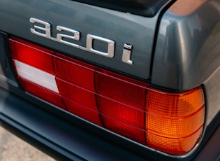 1991 BMW (E30) 320I - 27,251 KM