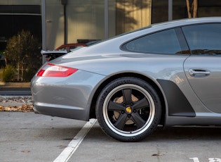 2004 PORSCHE 911 (997) CARRERA