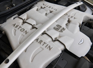 2013 ASTON MARTIN V12 VANTAGE - MANUAL