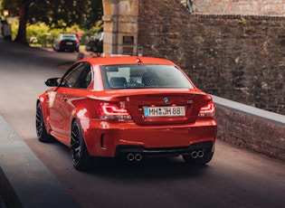 2011 BMW 1M COUPE