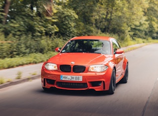 2011 BMW 1M COUPE