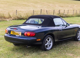 2001 MAZDA MX-5