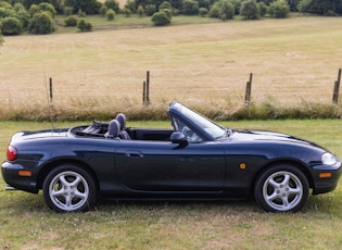 2001 MAZDA MX-5