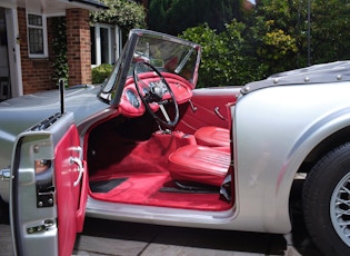 1963 DAIMLER DART SP250