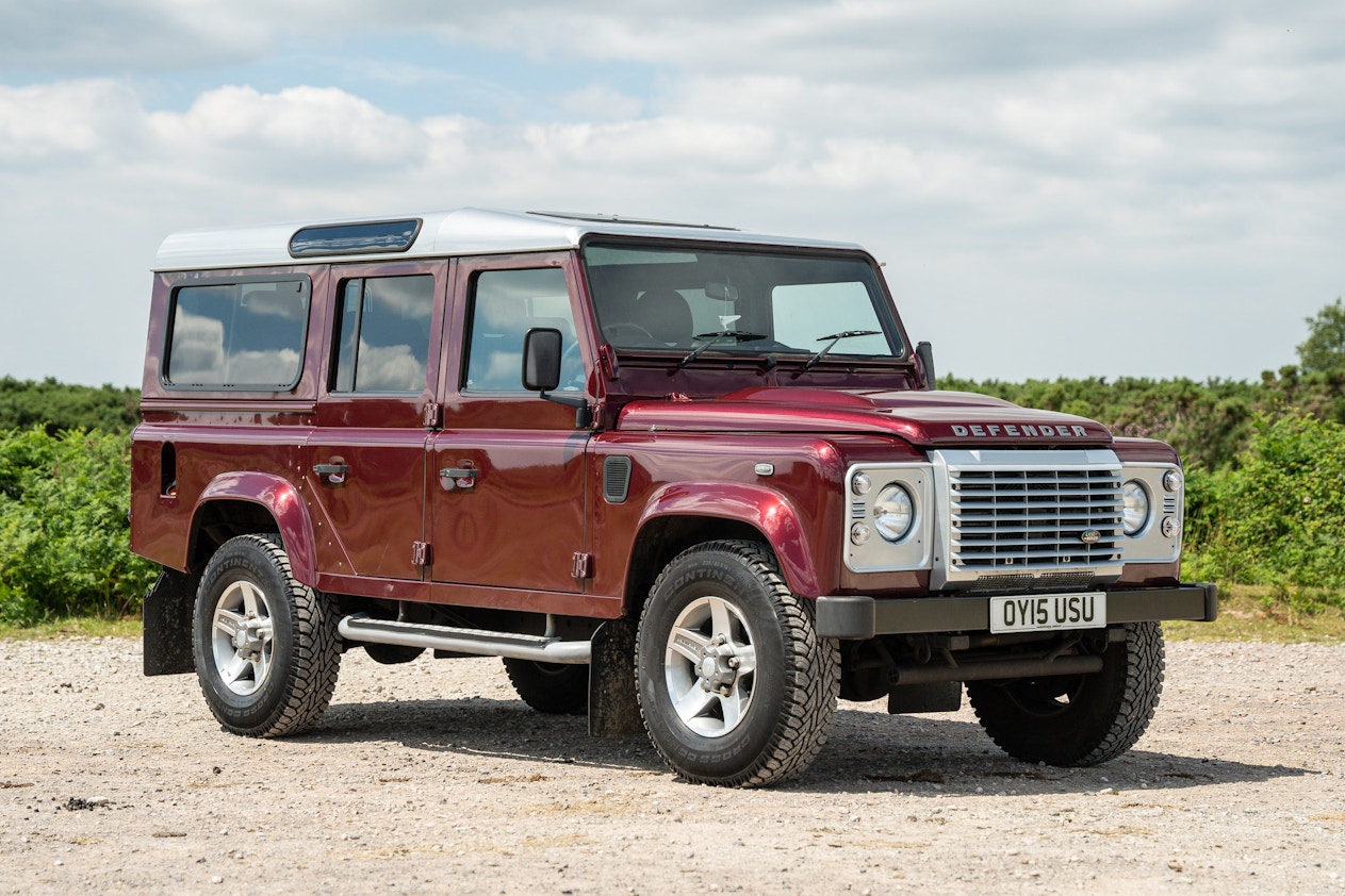 2015 LAND ROVER DEFENDER 110 XS STATION WAGON - 29,782 MILES
