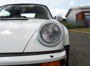 1986 PORSCHE 911 CARRERA 3.2 SUPER SPORT CABRIOLET